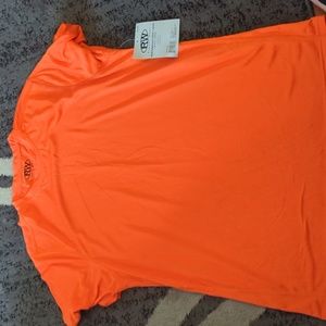 NEW with tags, mens medium dry fit tee